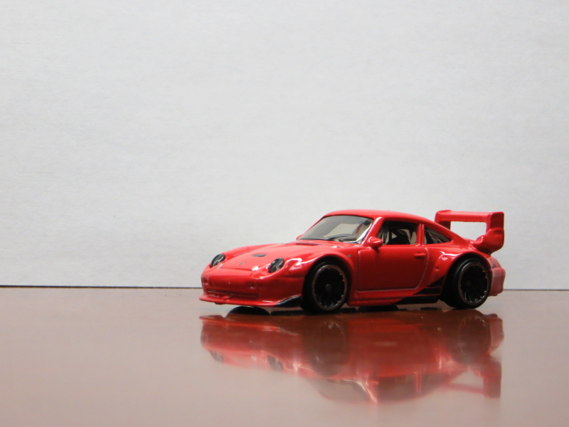 Illustration for article titled A few pics from my recent Hot Wheels haul! 993 FTW!